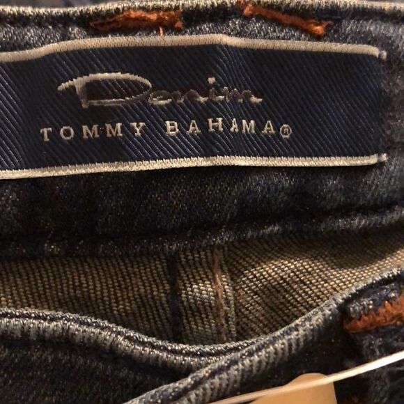 NEW Tommy Bahama Dark Wash Straight Leg Jeans Sz0 - Picture 4 of 5